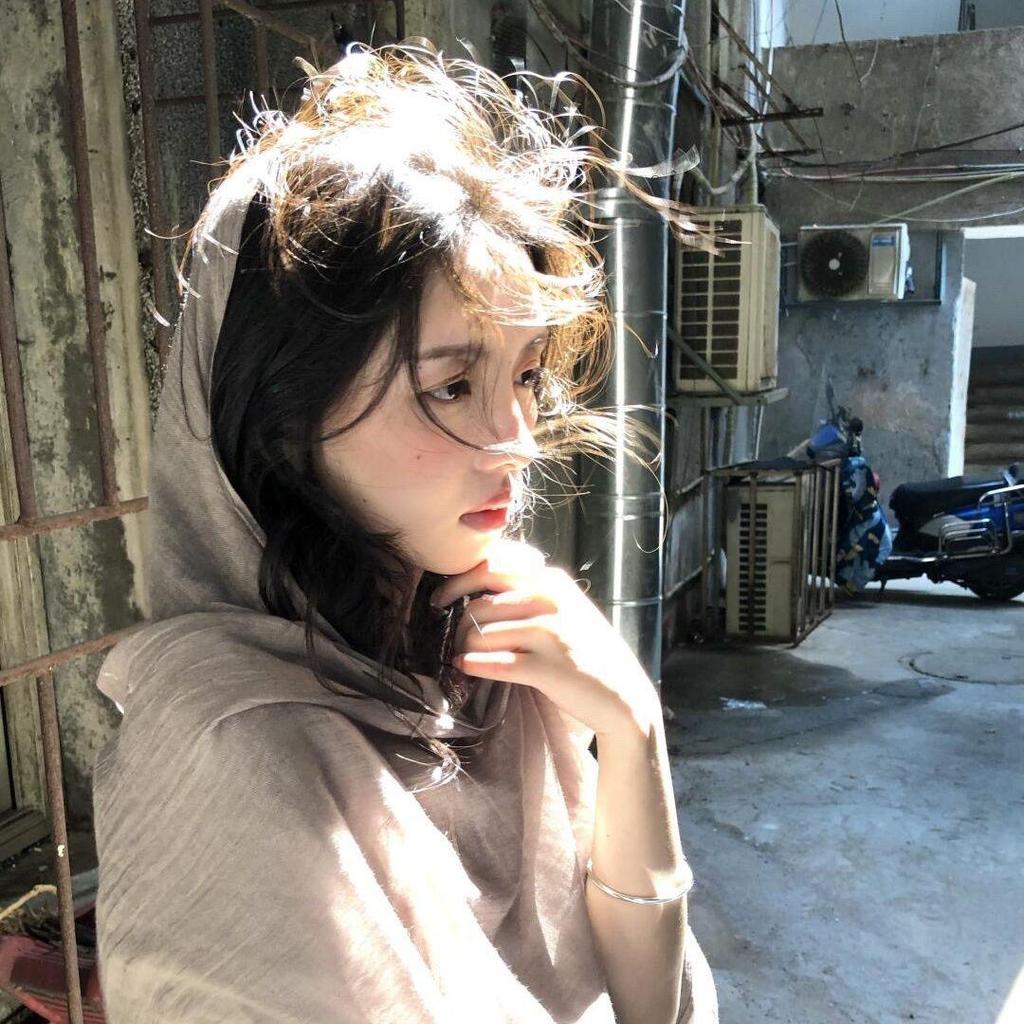 Spring & Autumn Cotton Linen Women's Retro Pleated Scarf - Thin, Solid Color, Versatile, Korean Style Neck Warmer