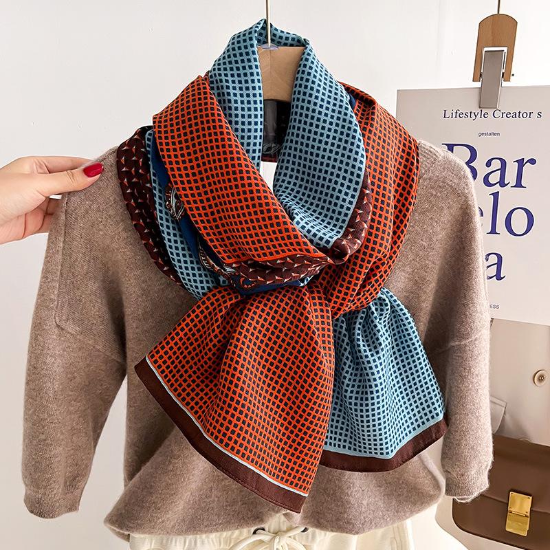 New Retro Paisley Print Fashion Silk Scarf Women Autumn Winter Warm Shawls Luxury Wraps Lady Windproof Scarves Foulard Bufandas