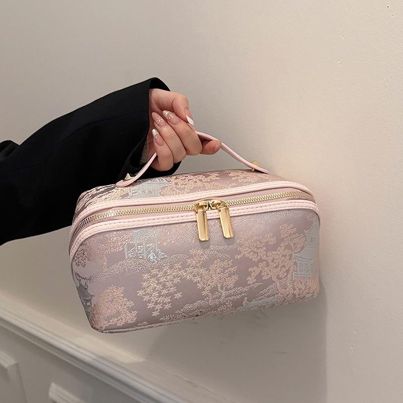 Elegant Vintage Embroidered Makeup Bag Large Capacity Portable and Perfect for Storing Cosmetics and Toiletries Ideal for Travel