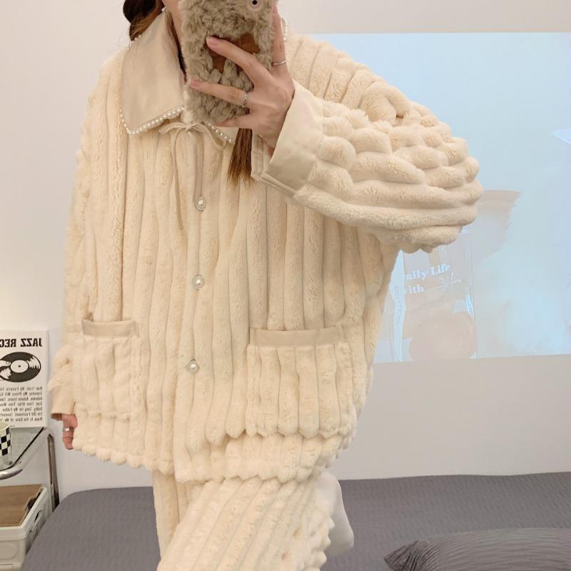Nightgown Female Autumn and Winter Coral Velvet Thickened with Velvet Comfortable Loose Outside Wearing Long Pants Winter Warm Long Sleeve Long Suit