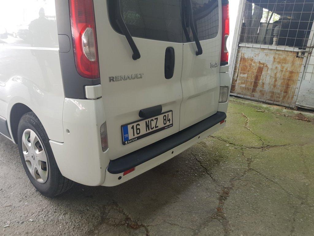 Накладка на задний бампер EuroCap (ABS) для Renault Trafic 2001-2015 гг