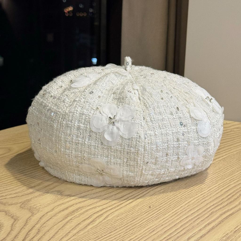 New Temperament Beret Ins Literary Style Small Fragrance Shopping Fashion Sequin Flower Face Small Octagonal Beret Hat