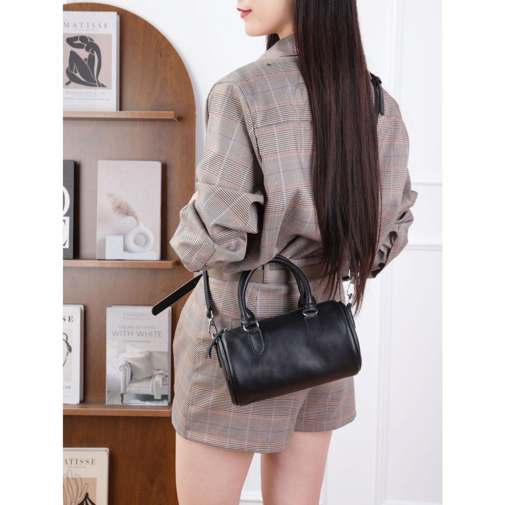 Cowhide Shoulder Women's Bag Crossbody Fashionable Simple Practical Soft Leather Drum Pillow Bag