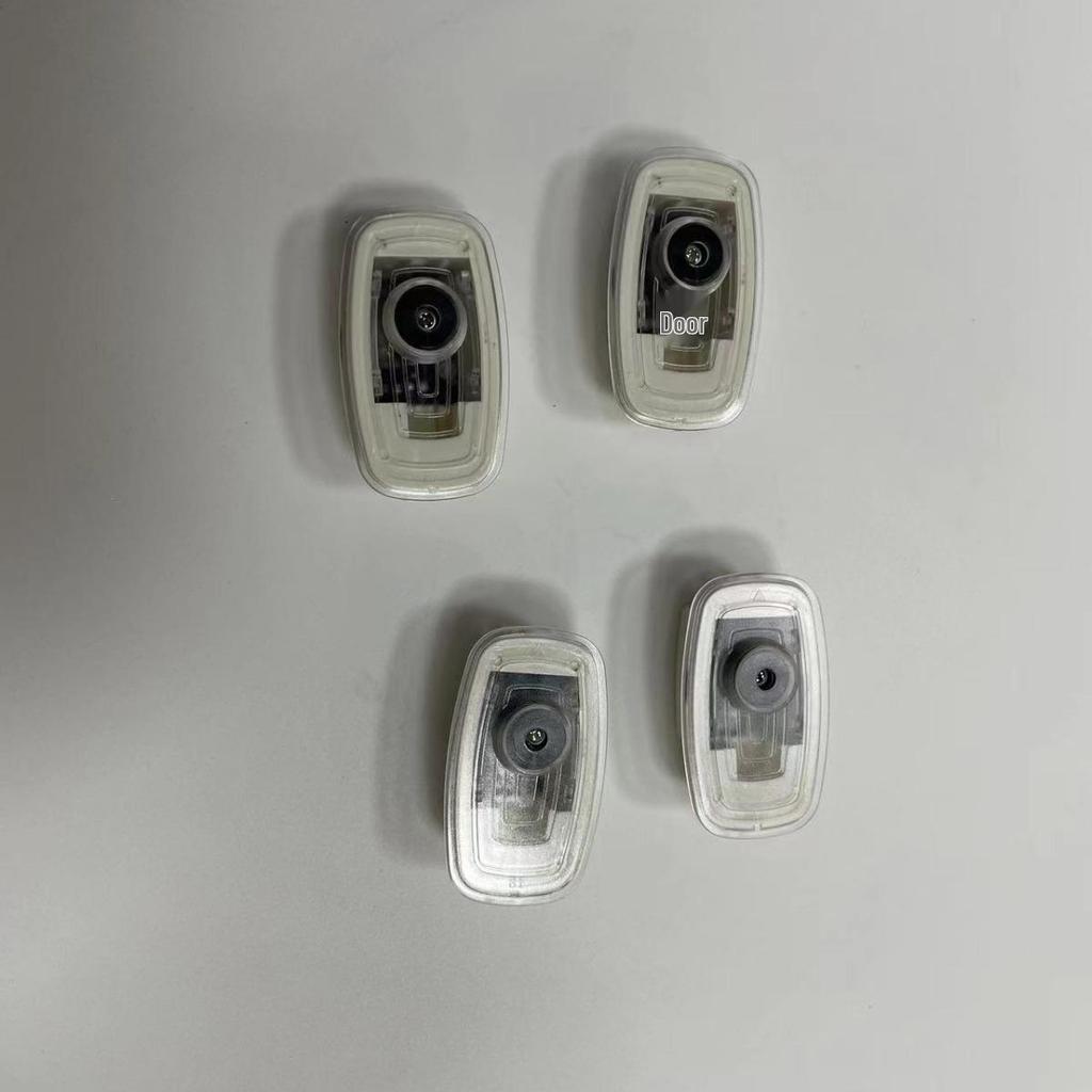 Lumină de bun venit și ambientală compatibilă pentru ușă pentru Mercedes-Benz E-Class Coupe, CLS și CLA