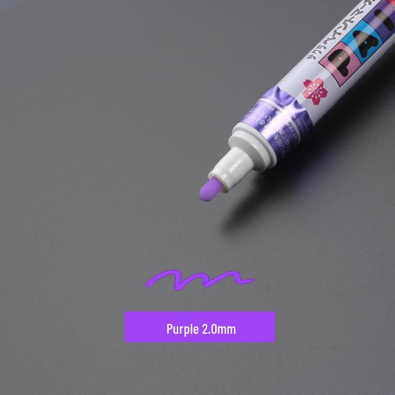 Japan Sakura Gold 2.0mm Paint Pen for Highlighting, Furniture Gilding, and Signature Design