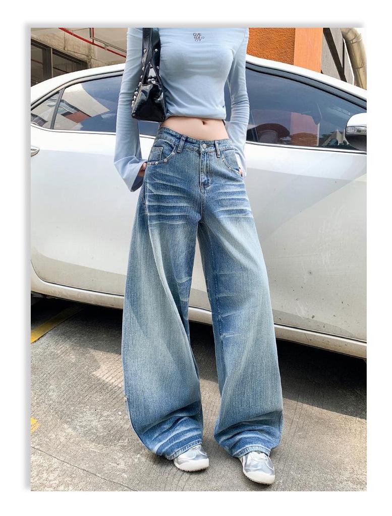 Women's 2025 Autumn Trend: Loose Wide-Leg Scimitar Jeans with a Wrinkled Design