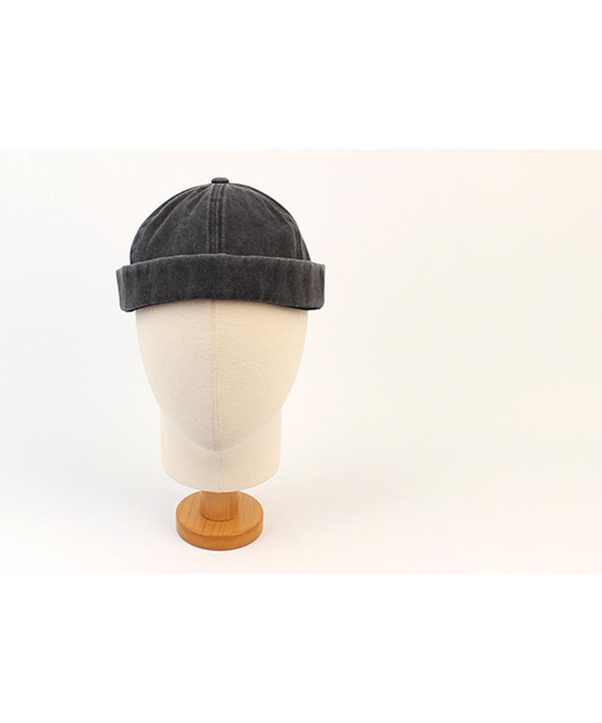Yunibeosyeolkemiseuteuli Pigment Black Watch Cap Beret