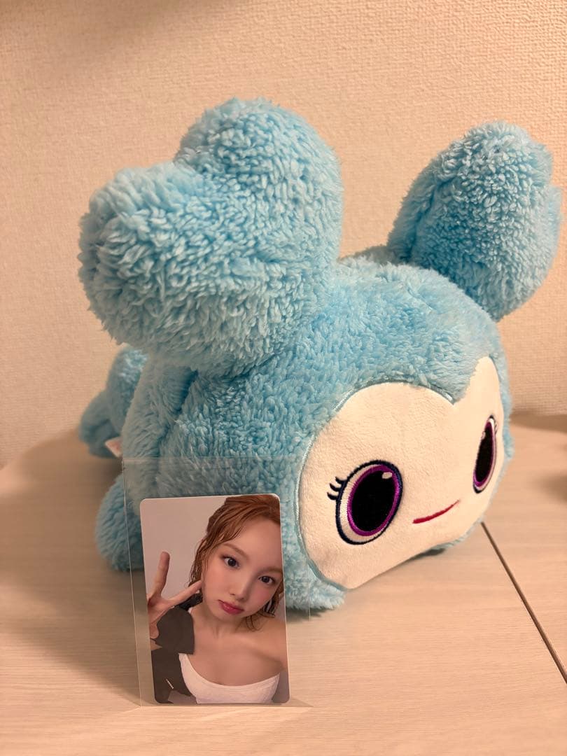 

[USED] TWICE Fluffy and Cozy Sleeping BIG Plush Toy - DIVE Bonus Nayeon Photocard Included - Nably
