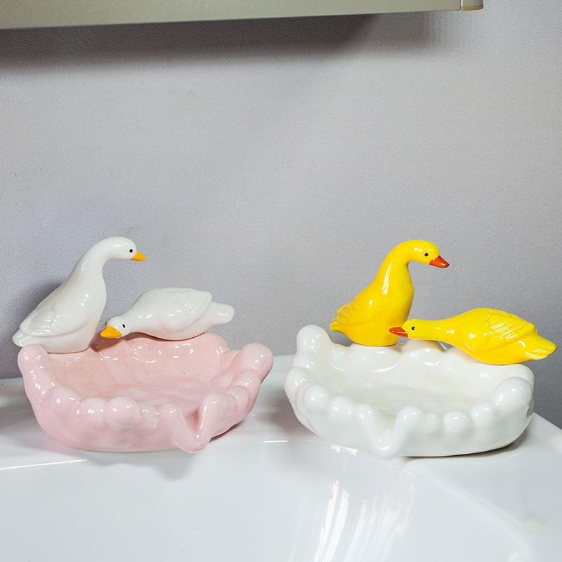 2025 Милая керамическая мыльница в виде утки - Декоративное изделие ручной работы