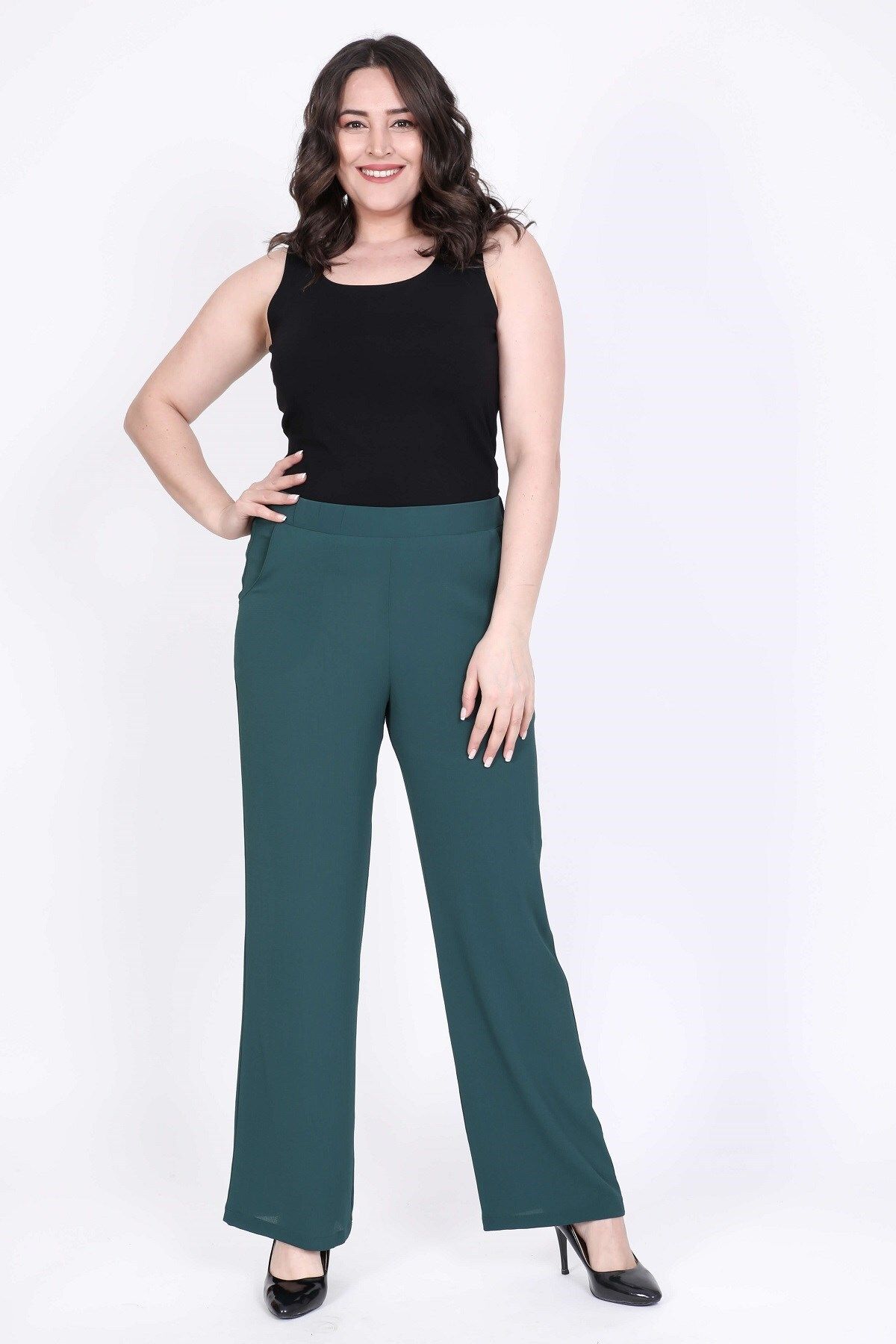 

Women s Style Plus Size Pants Back Waist Elastic Pipe Leg Trousers L
