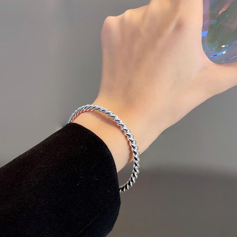 Bell Bracelets Female Summer Ins Niche Design Premium Trendy Style Stylish Casual BraceletFashion Bracelets Trendy