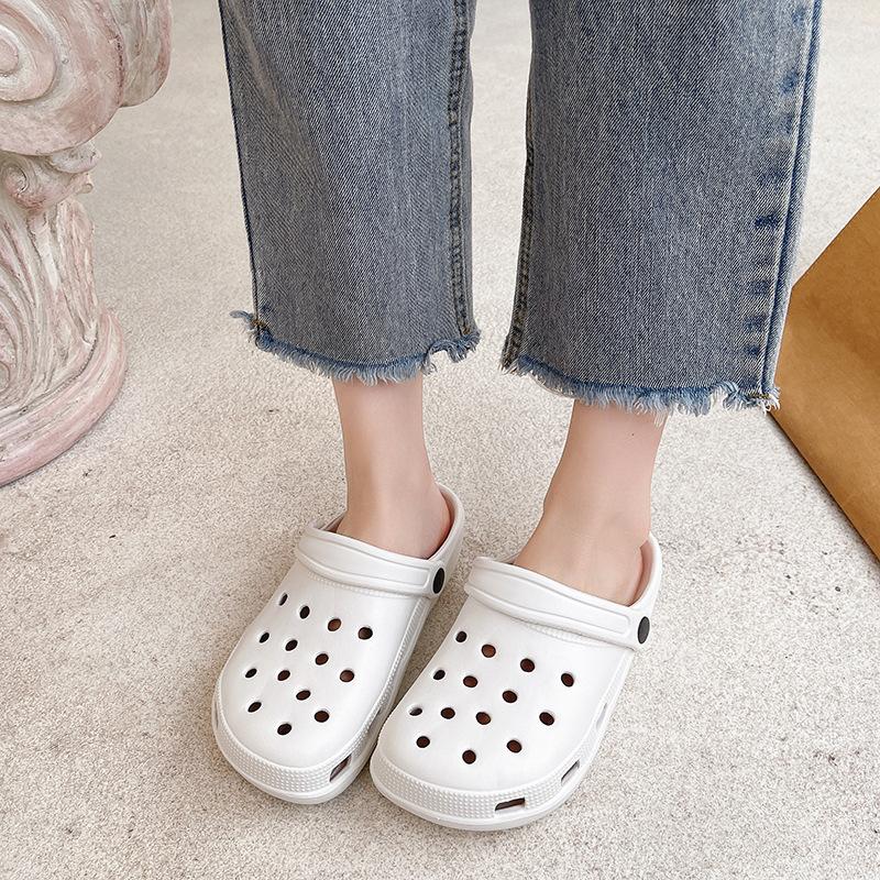 Hole shoes women's non-slip year new lazy beach bag head semi-cool slippers women's summer wear