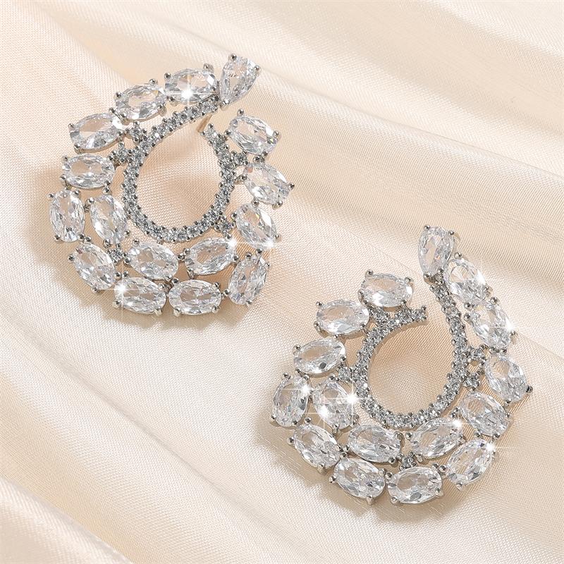 ZAKOL Fashion Shiny Clear Cubic Zirconia Circle Stud Earrings Luxury Sliver Color Bridal Earring Party Accessories