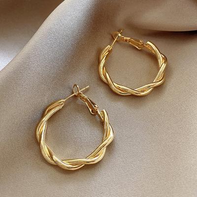 Classic Simple Twisted Weaving Metal Hoop Earrings for Woman New Vintage Geometric Statement Earrings Jewelry Brincos Gift