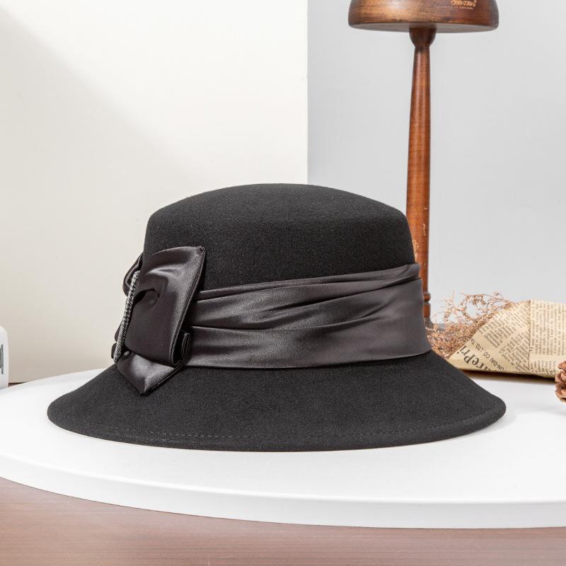 Rongmei Autumn and Winter New Flat-top Wool Woolen Felt Hat French Retro Hat Travel Shopping Show Face Little England