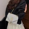 Summer Retro Casual Trend Simple Light Luxury Letter Hardware New Fashion Chain Shoulder Messenger Bag Women