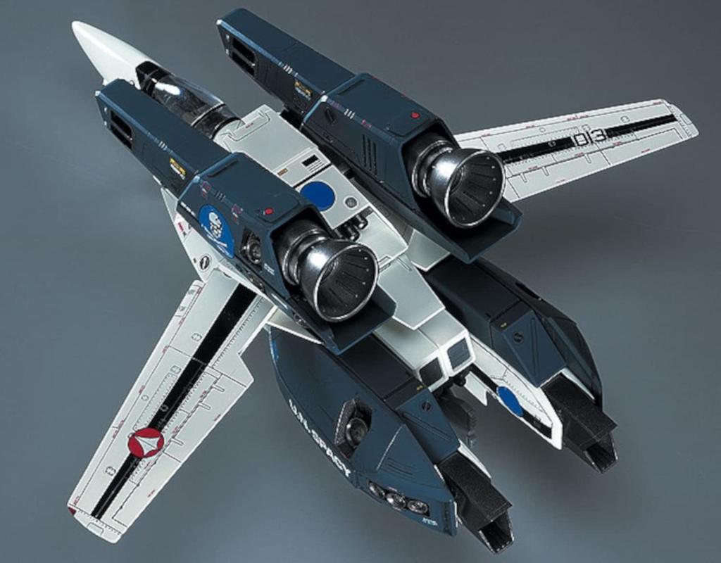 Hasegawa Superdimenzionální pevnost Macross Vzpomínáš si na měřítkový plastový model Valkyrie 17 Láska? VF-1 Super/Strike 1/72