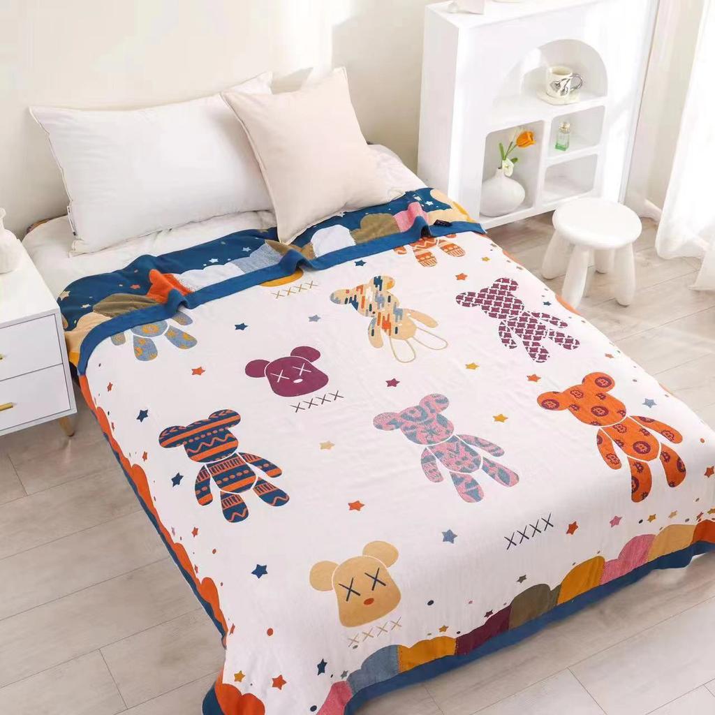 Multi-layer gauze cotton blanket bed cover towel blanket antibacterial anti-mite moisture absorption breathable soft skin-friendly blanket