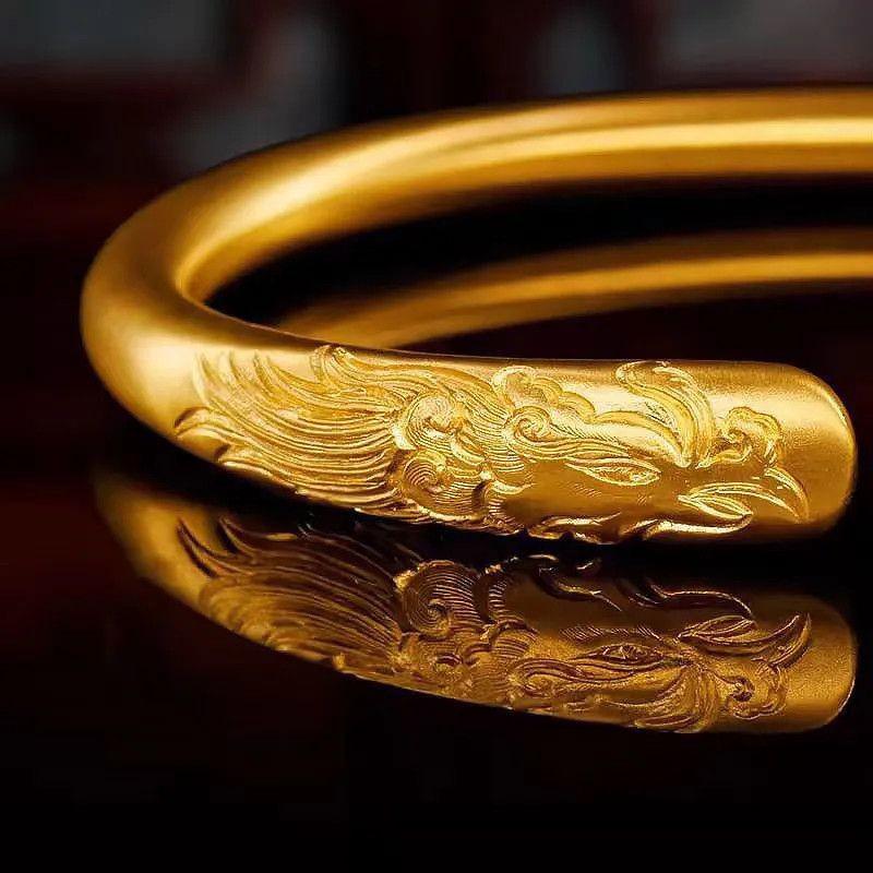 Gold-Plated Dragon & Phoenix Openable Bracelet - Exquisite High-End Gift for Mothers