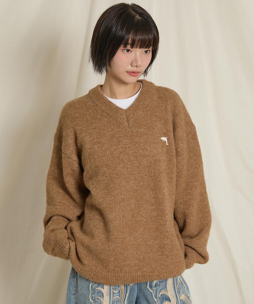 WAIKEI Dolphin Hairy V-Neck Knit Beige