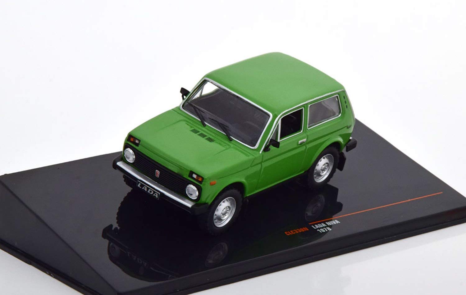 

ixo Lada Niva 1978 Green CLC338N зелений
