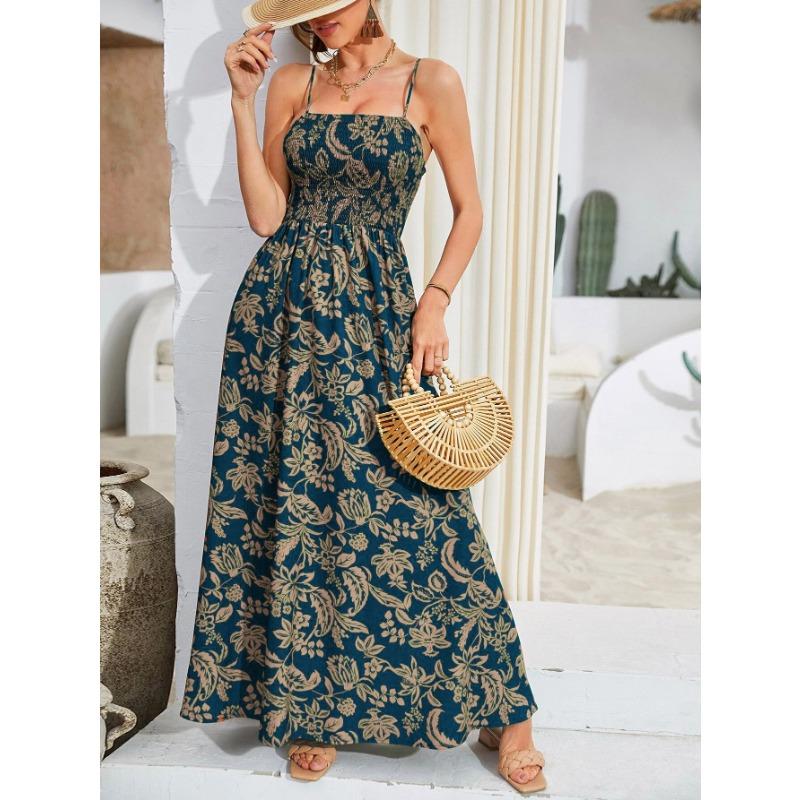 

Летнее платье с бретелью через шею и однотонным вырезом XL темно-синий