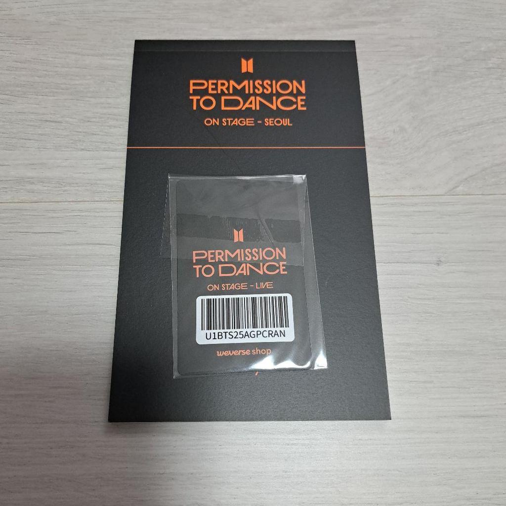 [USED] [Price Reduced] BTS Trading Card Taehyung V PTD Weverse Global