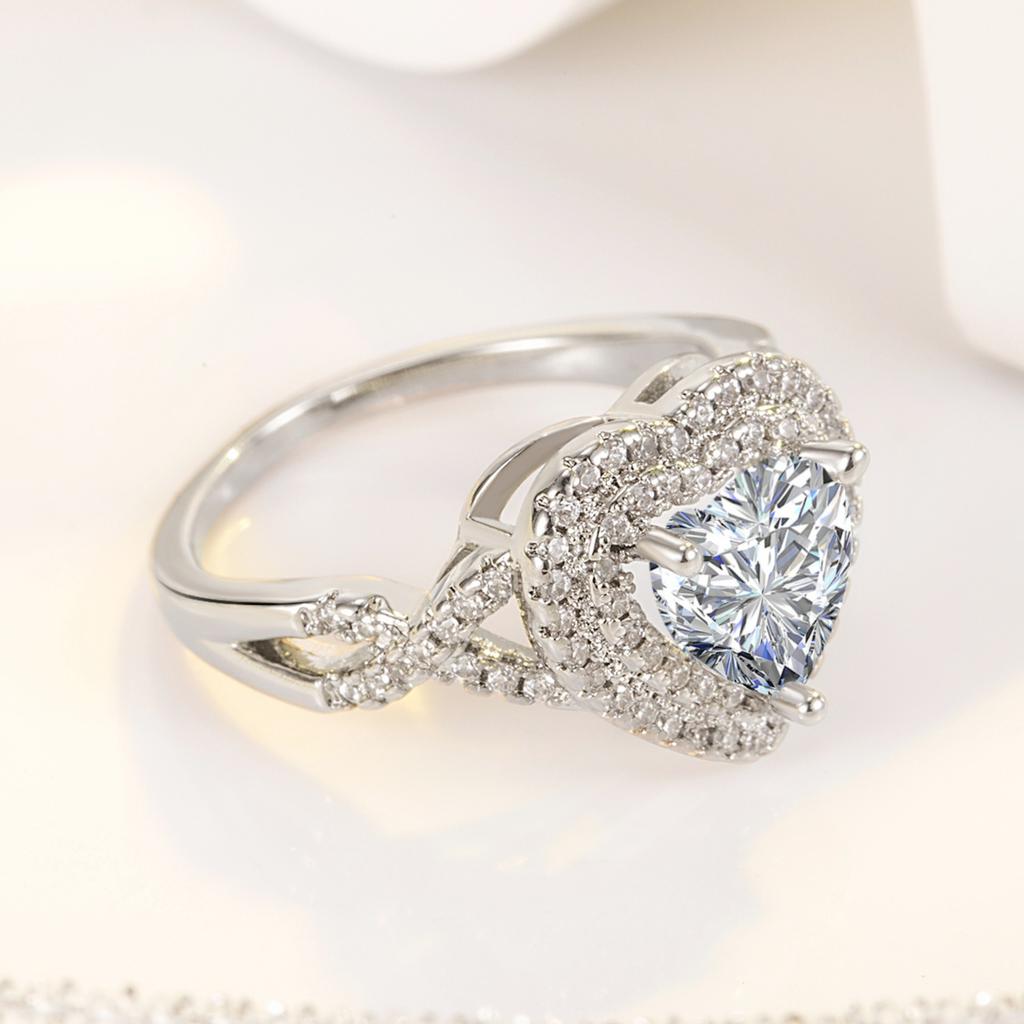 2026 Full Diamond Heart Shaped Ring with Micro Inlaid Heart Shaped Diamond Engagement Ring