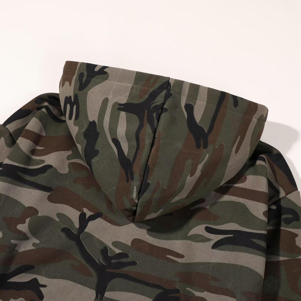 American Retro Camo Streetwear Hoodie for Men & Women - Trendy Unisex Zipper Jacket