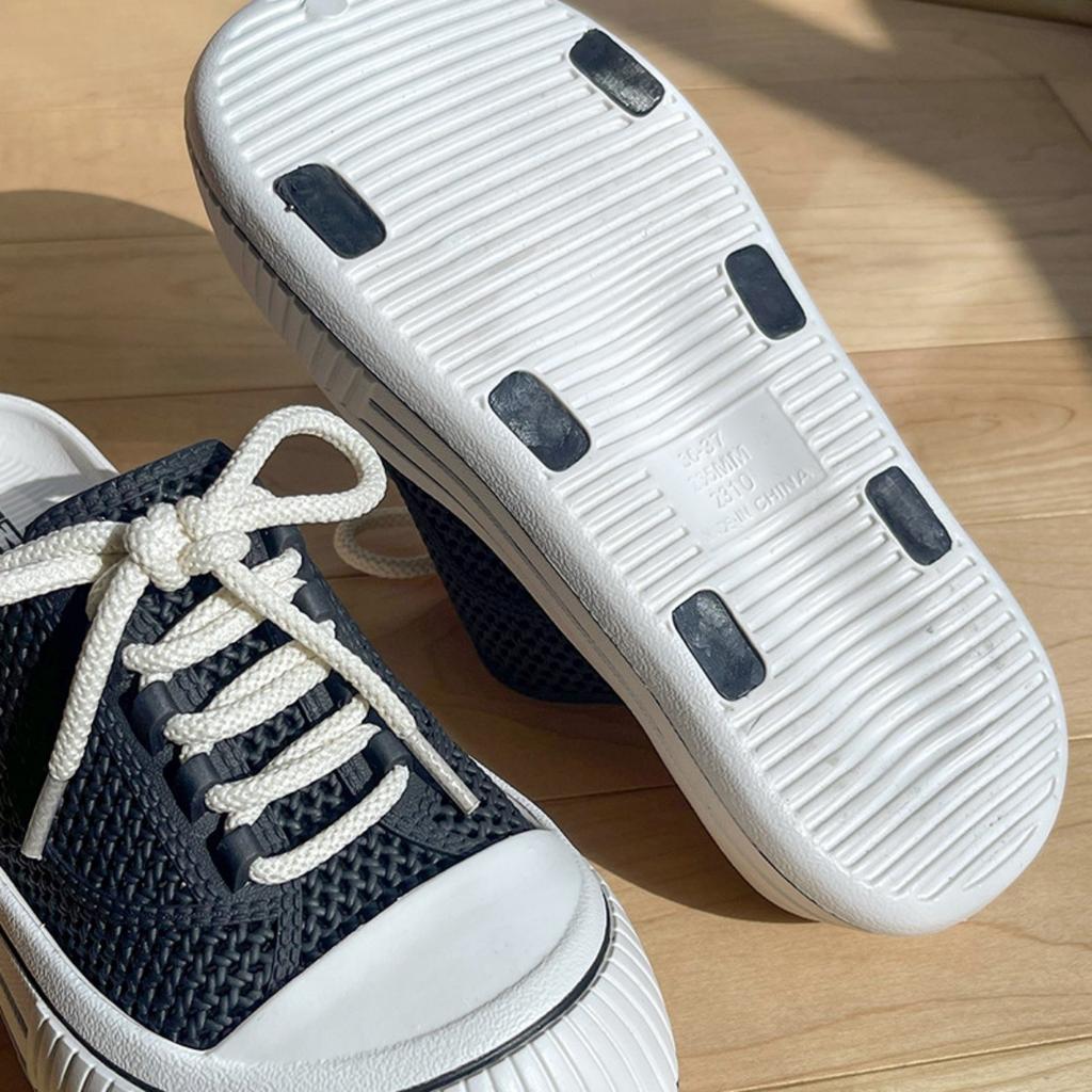 Baotou Women's Summer New Style of Fashionable and Stylish Outdoor Slippers with Thick Bottom and Anti Slip Hole, Cool Slippers