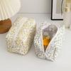 Quilted Large Capacity Floral Makeup Bag for Women Girl Lady Travel Cosmetic Organizer Case Toiletry Storage Pouch for Women
