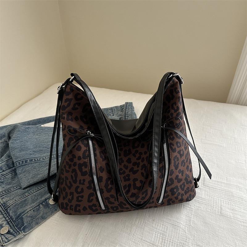 Trendy Leopard Print Fashionable Tote Bag Stylish Chic Design Versatile Shoulder And Crossbody Bag In Deep Brown And Khaki Colors
