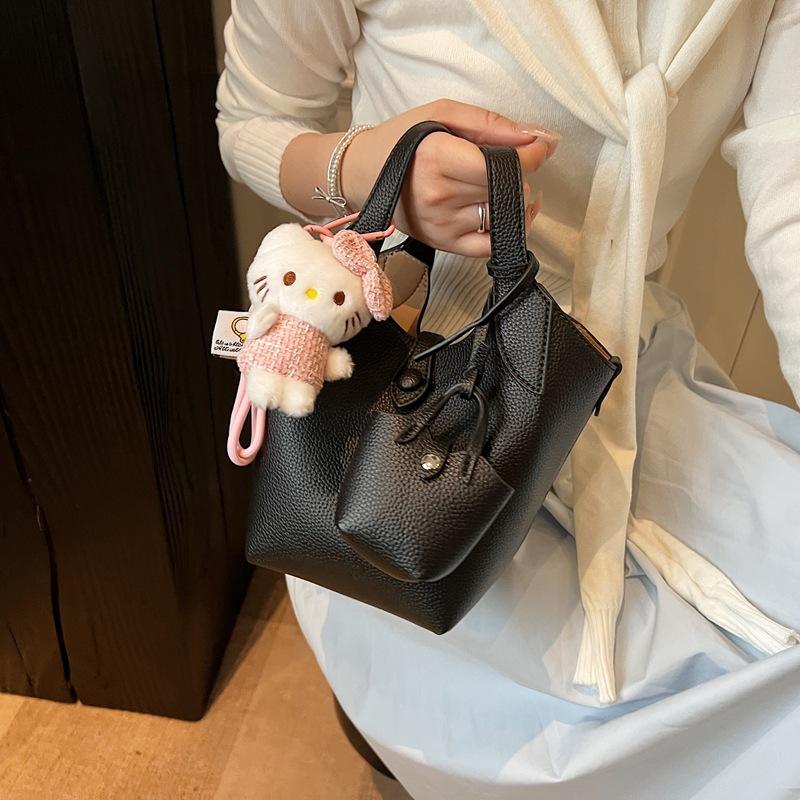 Work commuter bag niche design simple shoulder bag women's 2025 summer new high-end messenger bucket bag