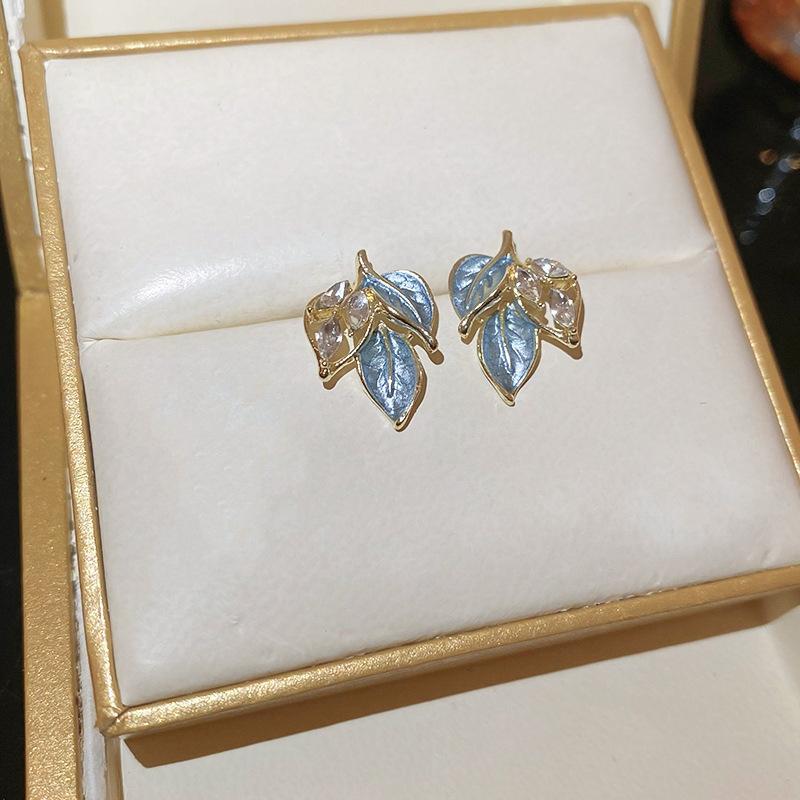 Simple Oil Dripping Rhinestones Leaf Stud Earrings For Women Fashion Personalized Daily Accessory Party Jewelry Birthday Gifts