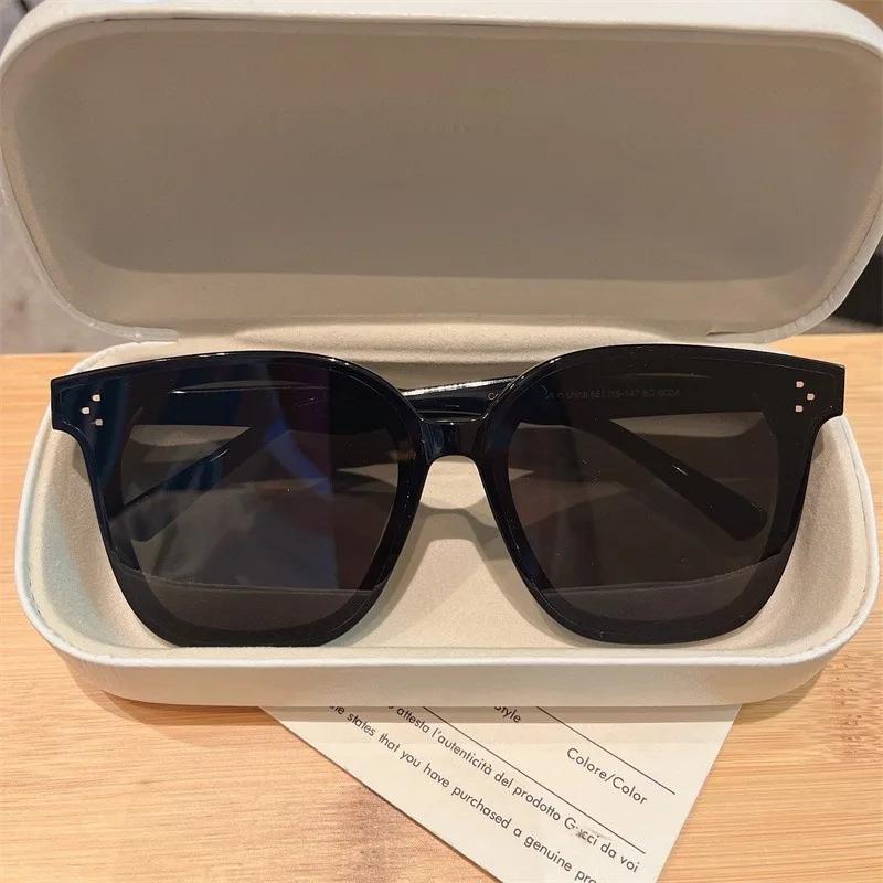 Fashion Korean Universal Fashion Sun shades for superior quality premium material Men For driving Frame Sun shades Eyewear