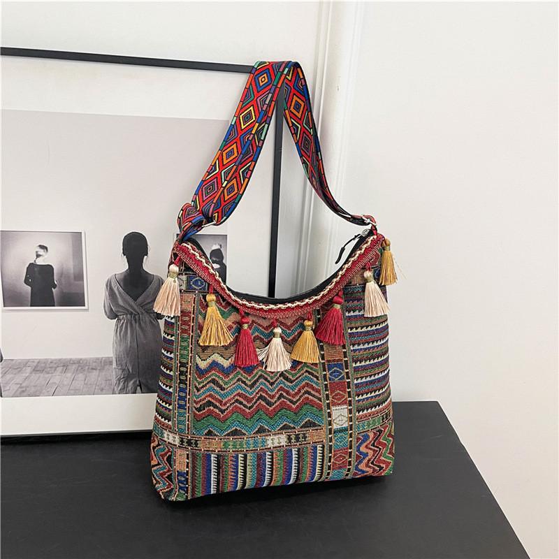 Embroidery Tassels Style Large Shoulder Bags Capacity Single Girl Shoulder Bag