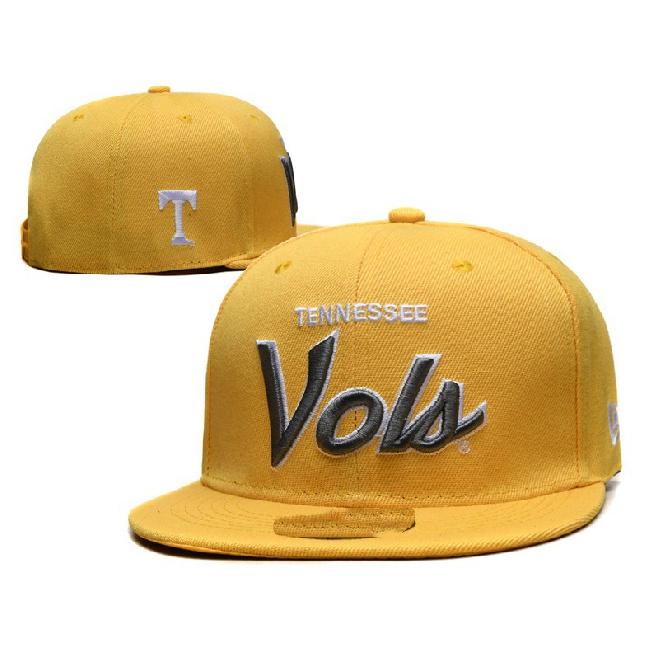 Factory direct sales NCAA Baseball cap with three-dimensional embroidery, flat brim, hip-hop style, sun-shading, adjustable