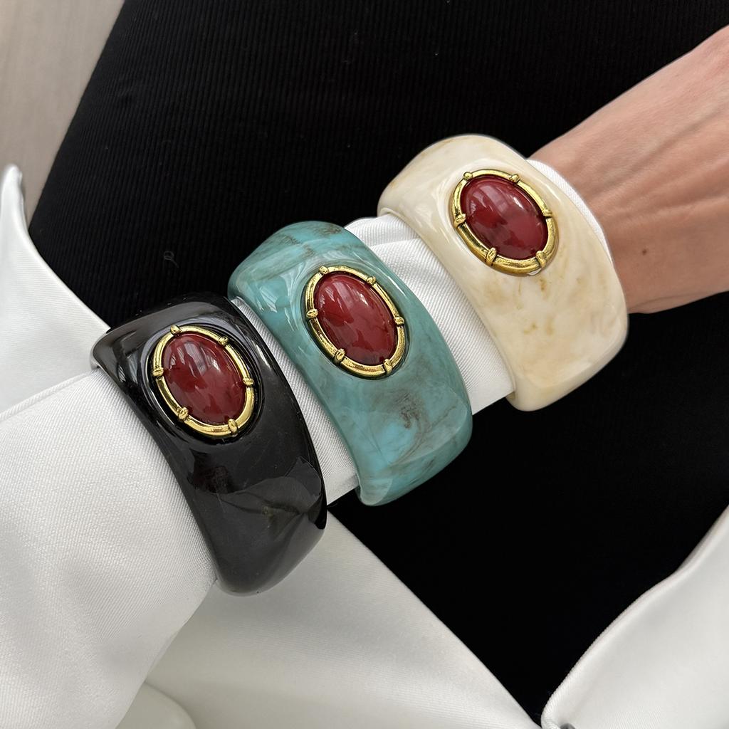 Salircon Vintage Exaggerated Inlay Red Stone Resin Acrylic Stack Bracelet Women Punk Geometric Chunky Wide Cuff Bangle Jewelry