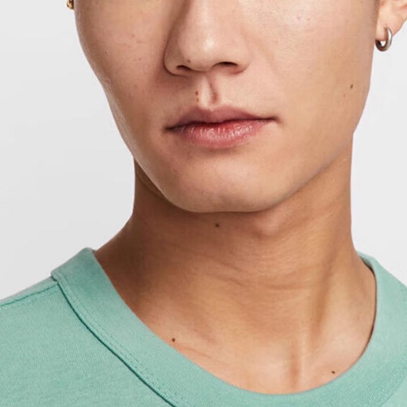 Nike T Shirts Men's Light Green Crew Neck Moderate IH8659-017-