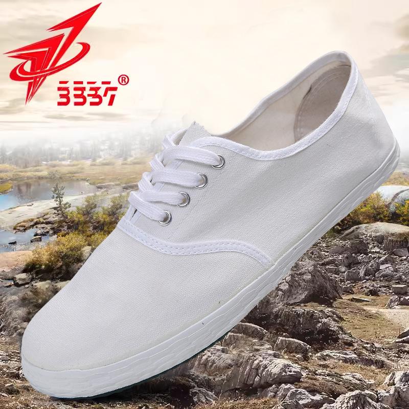 Unisex Dust-Free Slip-On Canvas Clog Shoes for Casual and Work Use 44