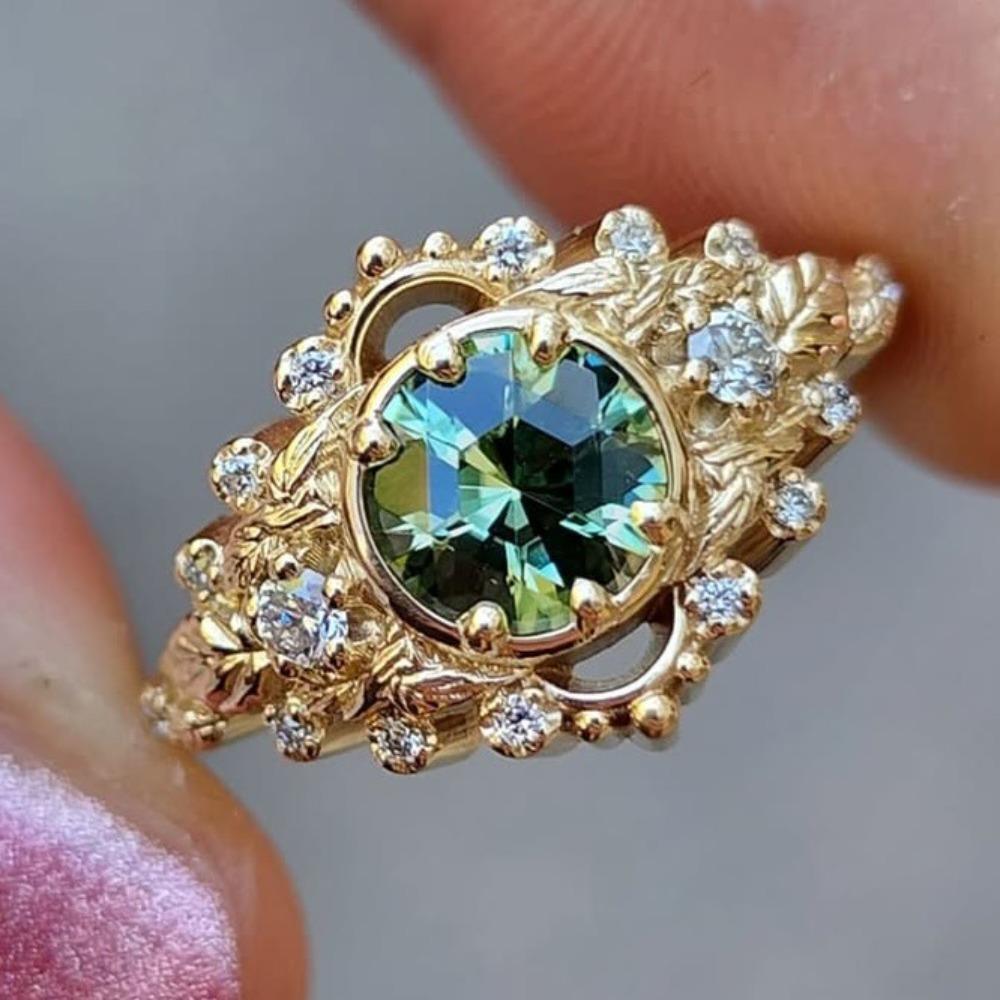 Luxury Ins Electroplated Gold Niche Women's Ring Green Zircon Ring Light Luxury High-end Index Finger Ring