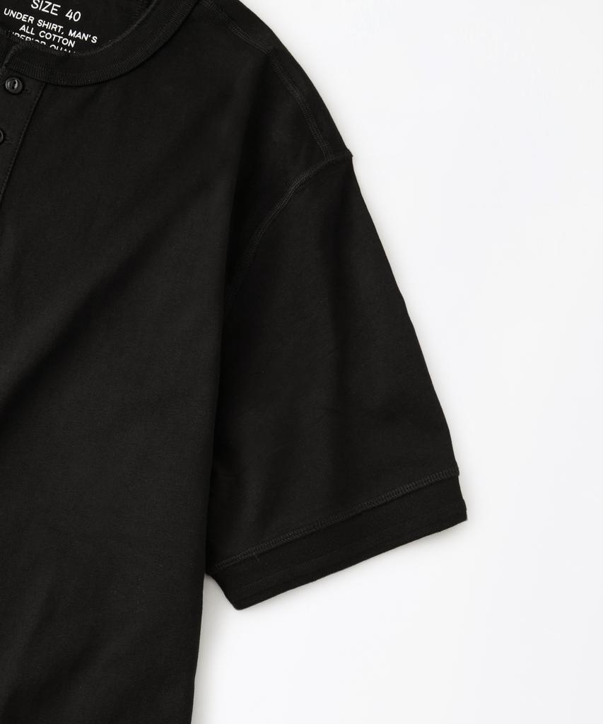 OUTSTANDING Henley Neck Half Sleeve Tee_Black