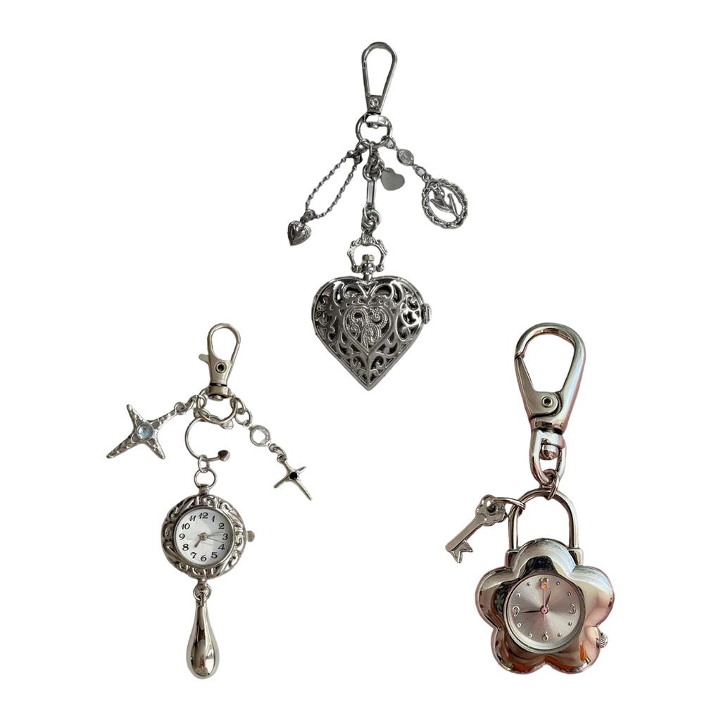 Classical Antique Inspired Key Holder With Decorative Locket And Sturdy Metal Construction Hollow Heart Pendant Keychain