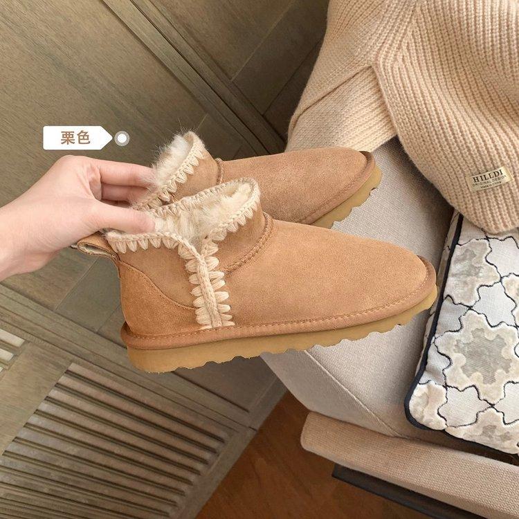 Snow boots women's winter fur integration 2025 new velvet cotton shoes thickened warm northern bread shoes women's shoes