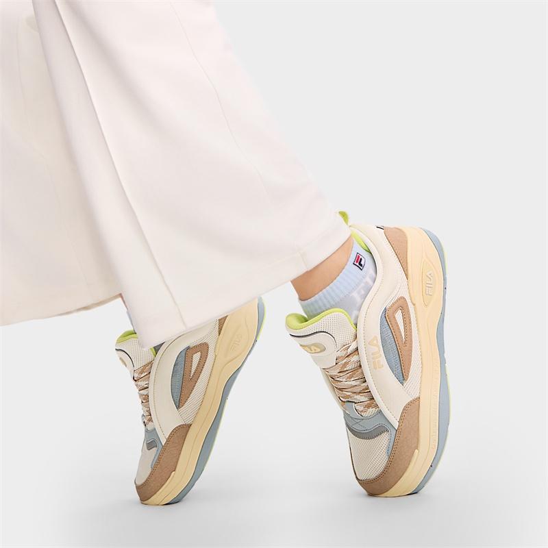 Fila Abrasion Resistant Low Top Skateboard Shoes Women's Micro White/Cuban Sand Brown F12W432202FBG