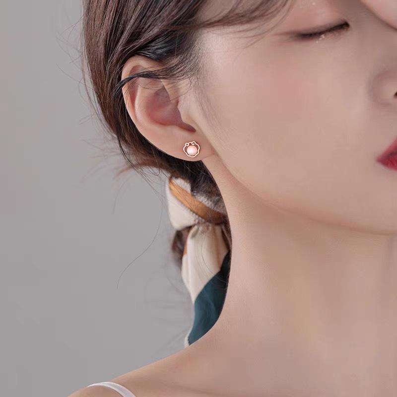 2023 Cat's Eye Longevity Lock Stud Earrings: High-End, Trendy Design for Women
