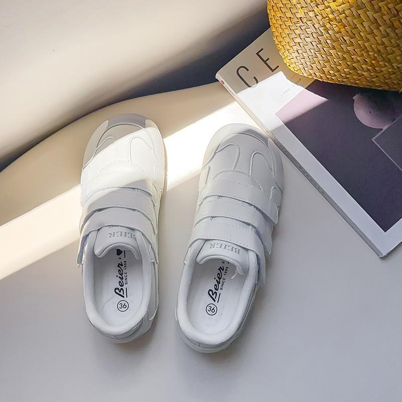 American retro German training shoes versatile casual shoes round head Velcro 2025 popular sports shoes little white shoes flat shoes