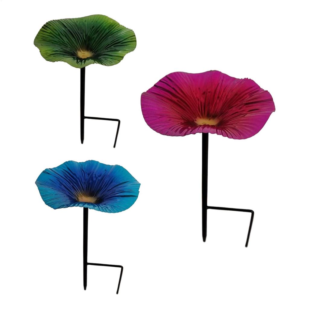 Bird waterer and feeding station Outdoor Bird Bath Pole Water Feeder Flower Shape Decorative Feeding Station Garden Decor