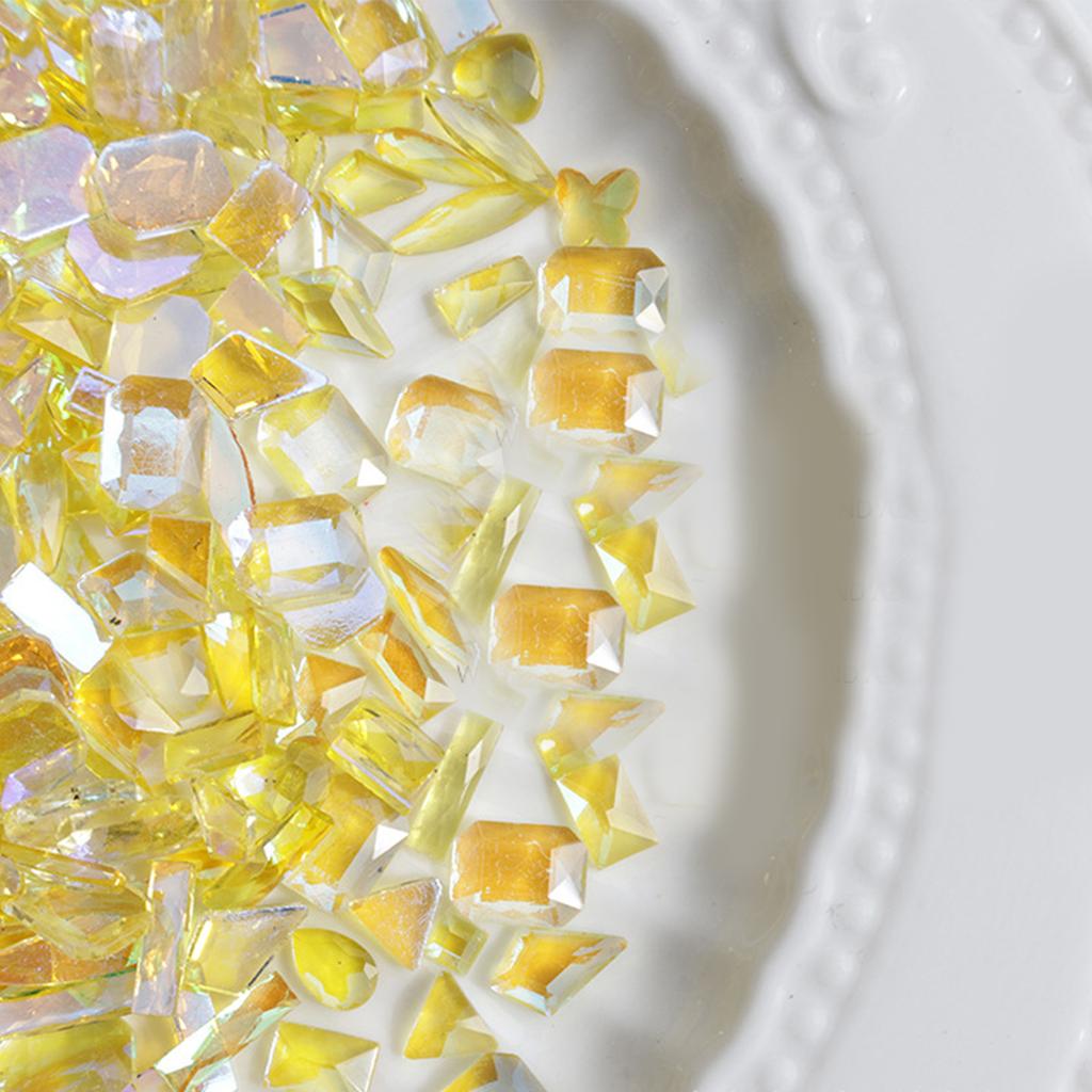 50Pcs Pointed Bottom Nail Rhinestones Mini Diamond Nail Charms 3D Crystal Gems Jewelry DIY Manicure Nail Decoration