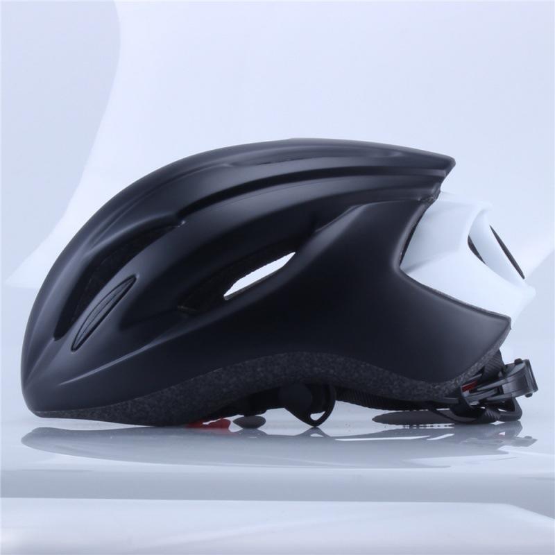 Cycling helmets Men and women self-propelled mountain bike bicycle balance bike electric bicycle motorcycle safety helmet
